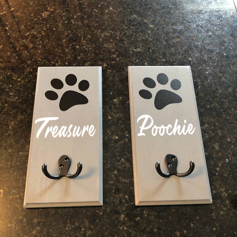 Dog leash holder- PERSONALIZED